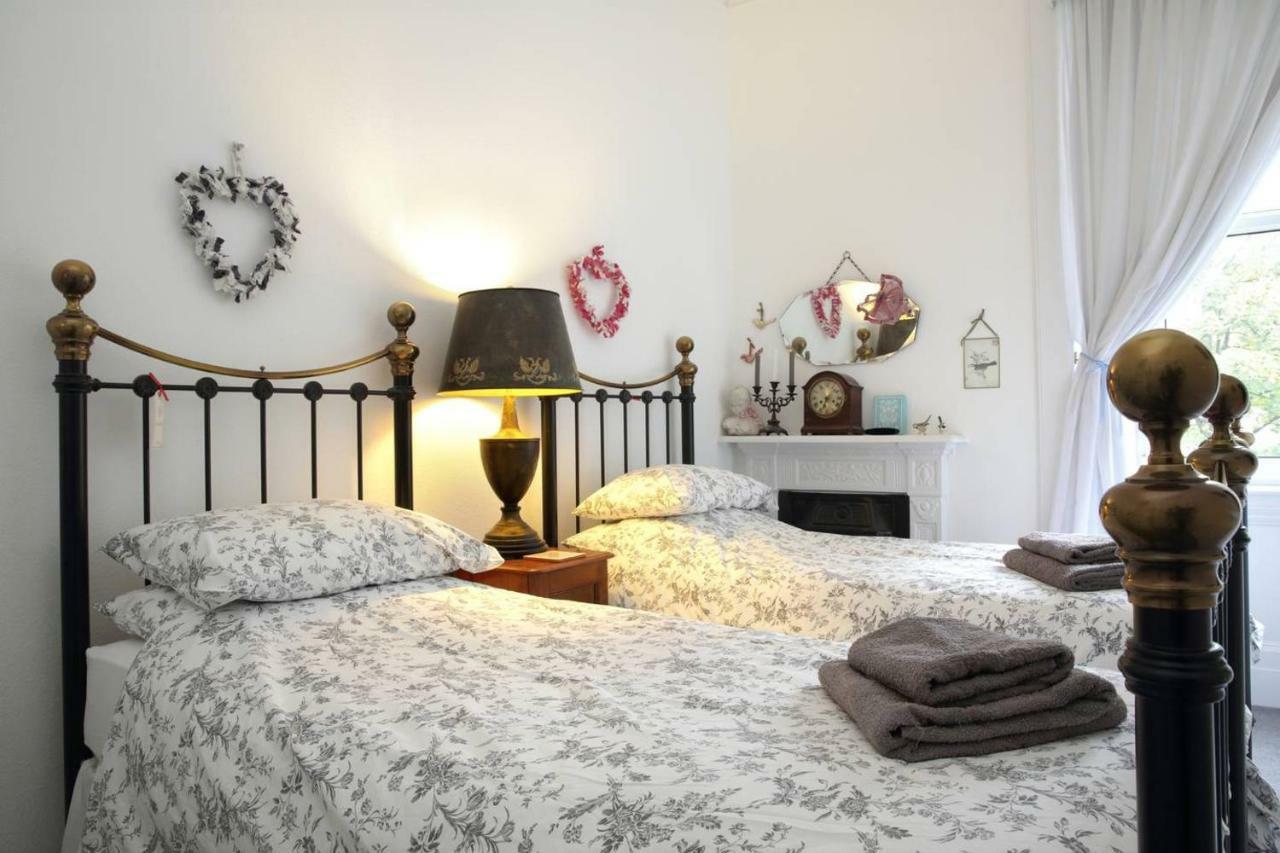5 Star Beautiful & Vintage, Spacious Apt In Chic Location! Edimburgo Esterno foto